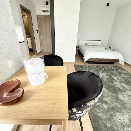Moreni - A Peaceful Retreat W Vitosha View & Free Parking Апартамент